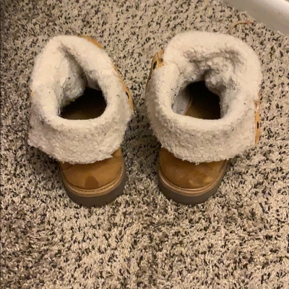 Timberlands - Picture 3 of 4